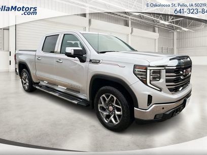 Used 2022 GMC Sierra 1500 SLT w/ SLT Premium Package