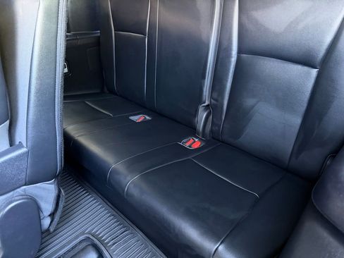 Certified 2023 Toyota Highlander XLE image 20