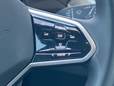 Certified 2023 Volkswagen ID.4 Pro S AWD/4WD image 8