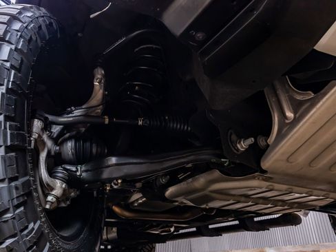 Used 2023 Chevrolet Tahoe Z71 w/ Luxury Package image 14