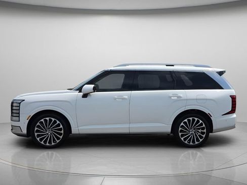 Used 2026 Hyundai Palisade Calligraphy AWD/4WD image 3