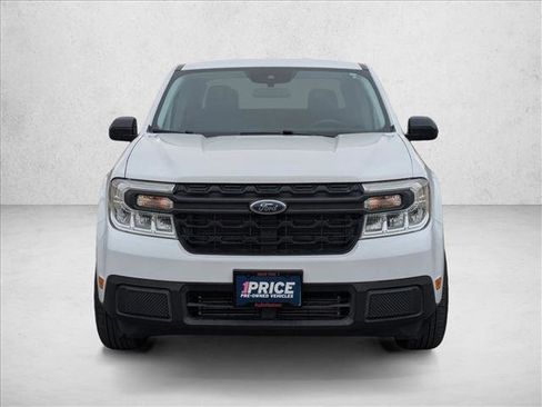 Used 2022 Ford Maverick XL image 2