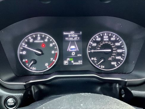 Used 2020 Subaru Outback Limited image 8