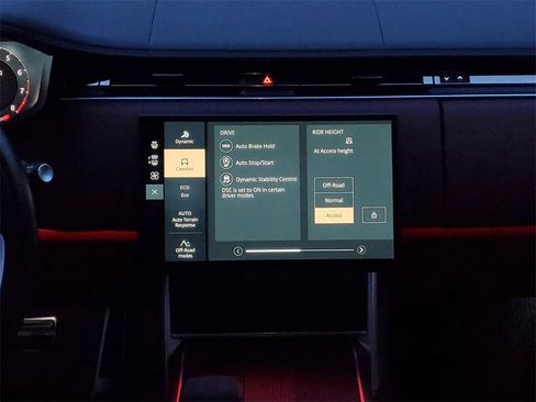 Used 2025 Land Rover Range Rover Autobiography image 27