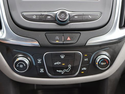 Used 2023 Chevrolet Equinox LS w/ LS Convenience Package FWD image 27