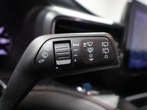 Used 2022 Ford Explorer ST-Line image 42