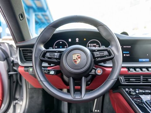 Used 2025 Porsche 911 Carrera image 6