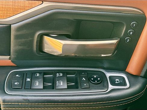 Used 2020 RAM 3500 Limited image 21