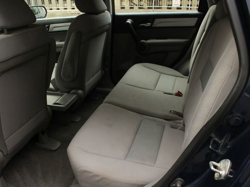 Used 2011 Honda CR-V LX image 19