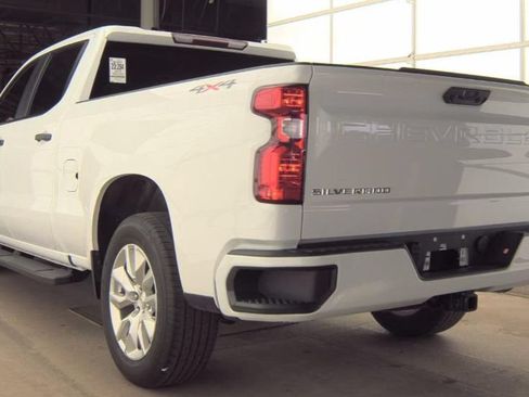 Used 2024 Chevrolet Silverado 1500 Custom AWD/4WD image 4