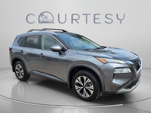 Certified 2023 Nissan Rogue SV w/ SV Premium B Package FWD image 9