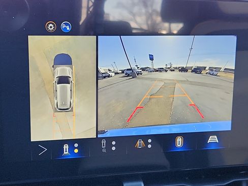 New 2026 Chevrolet Equinox ACTIV w/ Convenience Package III image 16