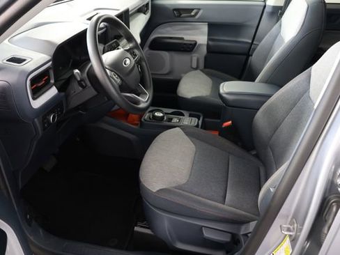 Used 2024 Ford Maverick XLT image 17