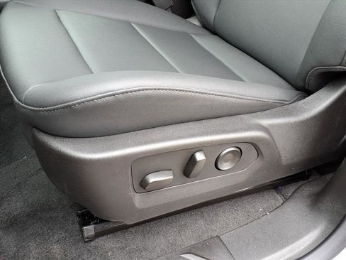 New 2026 Chevrolet Colorado Trail Boss AWD/4WD image 11