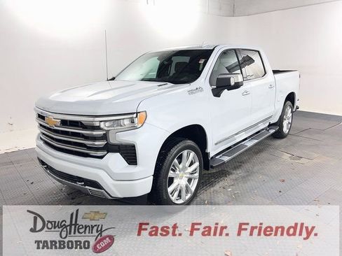 New 2026 Chevrolet Silverado 1500 High Country w/ High Country Premium Package AWD/4WD image 1