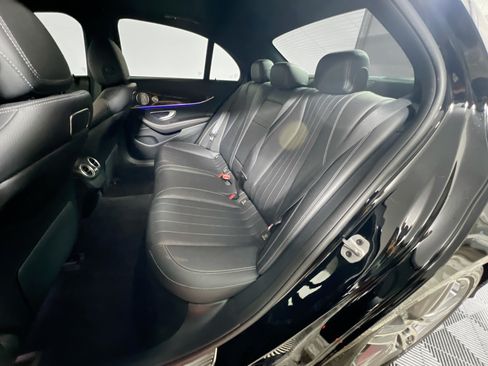 Used 2019 Mercedes-Benz E 300 image 28