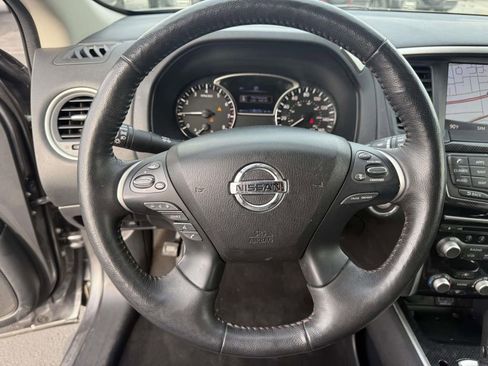 Used 2020 Nissan Pathfinder SV w/ Rock Creek Edition image 16