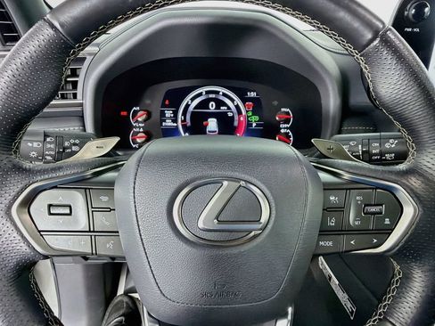 Used 2023 Lexus LX 600 F Sport w/ Accessory Package (Z1) AWD/4WD image 16
