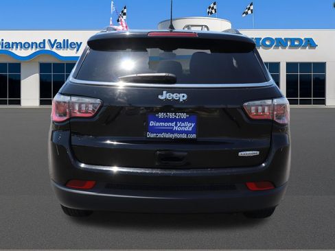 Used 2020 Jeep Compass Latitude FWD image 5