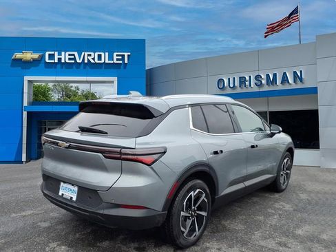 New 2026 Chevrolet Equinox EV LT image 3