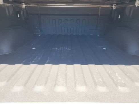 Used 2022 Ford F150 Lariat image 32