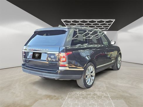 Used 2017 Land Rover Range Rover HSE image 5