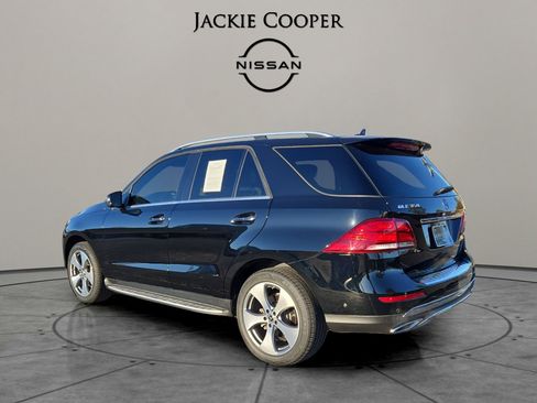 Used 2018 Mercedes-Benz GLE 350 image 3