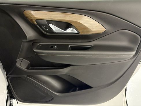 Used 2018 GMC Terrain SLE image 41