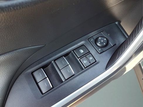 Used 2023 Toyota RAV4 XLE w/ XLE Grade Weather Package FWD image 10