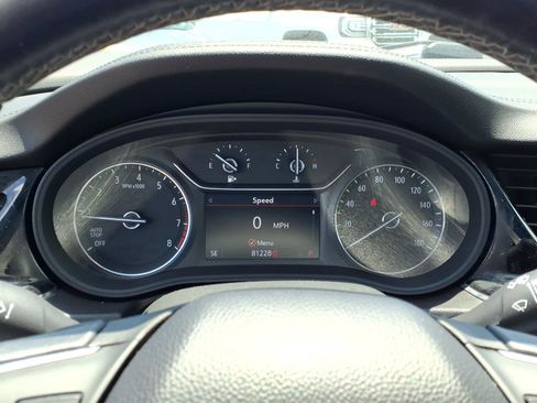 Used 2018 Buick Regal Essence w/ Driver Confidence Package #1 AWD/4WD image 16
