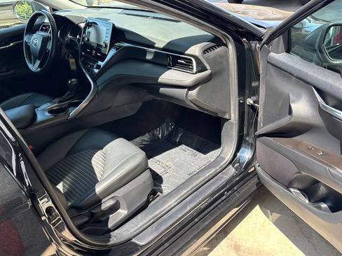Used 2024 Toyota Camry SE FWD image 28