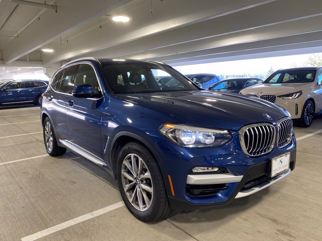 Used 2019 BMW X3 xDrive30i w/ Driving Assistance Package AWD/4WD image 3