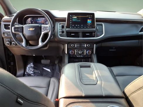 Used 2023 Chevrolet Tahoe LT w/ Luxury Package AWD/4WD image 16