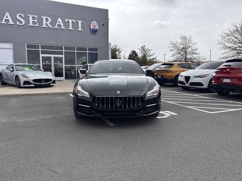 Used 2021 Maserati Quattroporte S GranLusso image 3