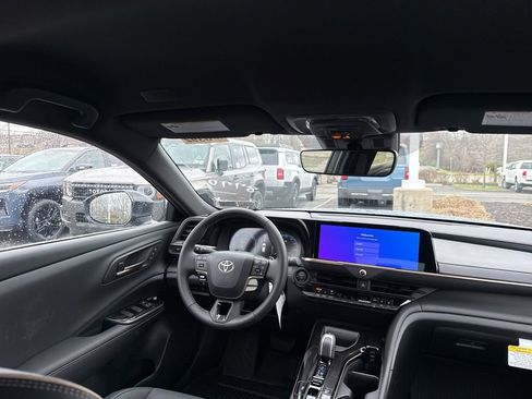 New 2026 Toyota Crown Signia AWD/4WD image 10
