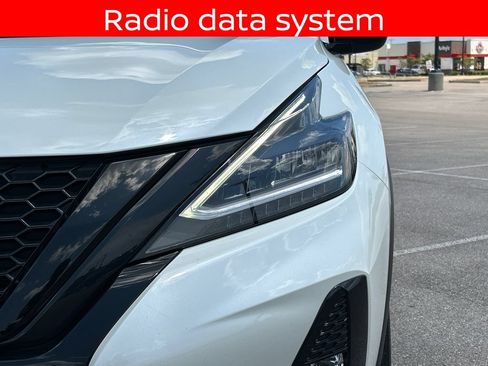 Used 2024 Nissan Murano SV w/ SV Midnight Edition Package FWD image 12