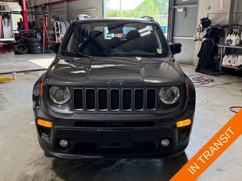 Certified 2022 Jeep Renegade Limited AWD/4WD image 4