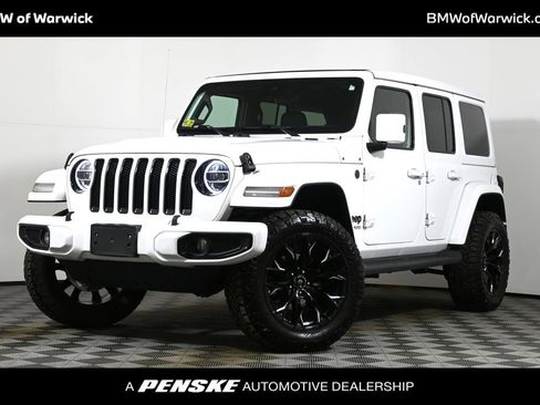 Used 2021 Jeep Wrangler Unlimited Sahara image 1