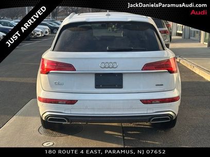 Used 2023 Audi Q5 2.0T Premium w/ Convenience Package