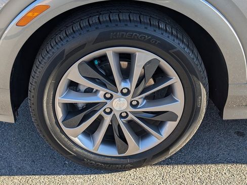 Used 2020 Buick Encore GX Select w/ Sport Touring Package image 24