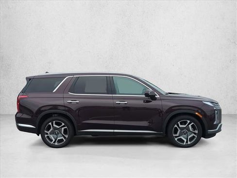 Used 2024 Hyundai Palisade Limited image 7