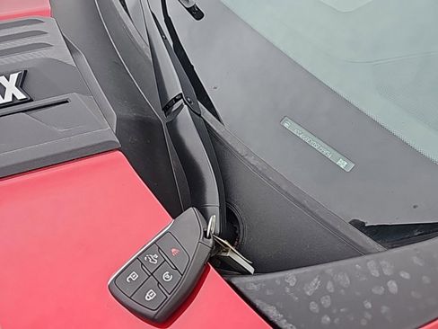 Used 2025 Chevrolet Silverado 2500 High Country w/ Technology Package image 11