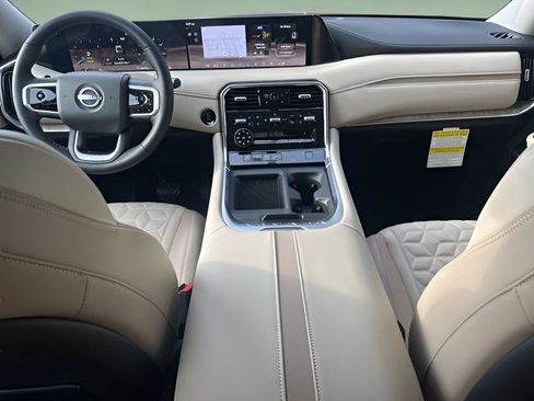 New 2026 Nissan Armada Platinum image 10