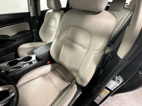 Used 2023 Honda Civic EX-L image 19