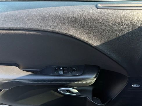 Used 2023 Dodge Challenger GT image 18