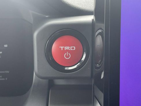 New 2025 Toyota Tacoma TRD Off-Road image 33