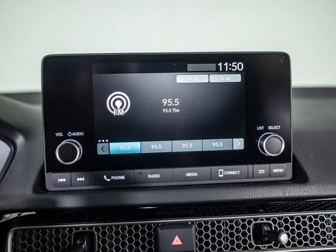 Used 2024 Honda Civic Sport image 25