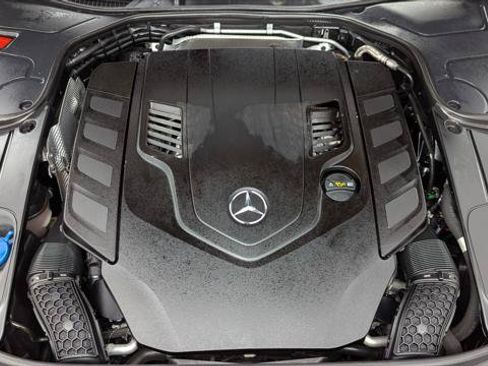 Used 2018 Mercedes-Benz S 560 4MATIC Coupe image 27