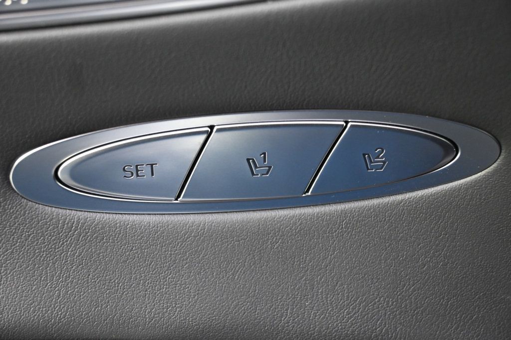 Used 2024 Genesis GV70 2.5T w/ Sport Prestige Package AWD/4WD image 24