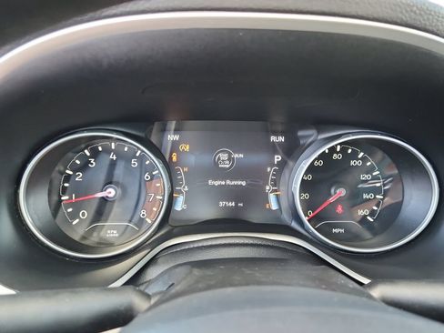 Used 2018 Jeep Compass Sport w/ Tech Group AWD/4WD image 18